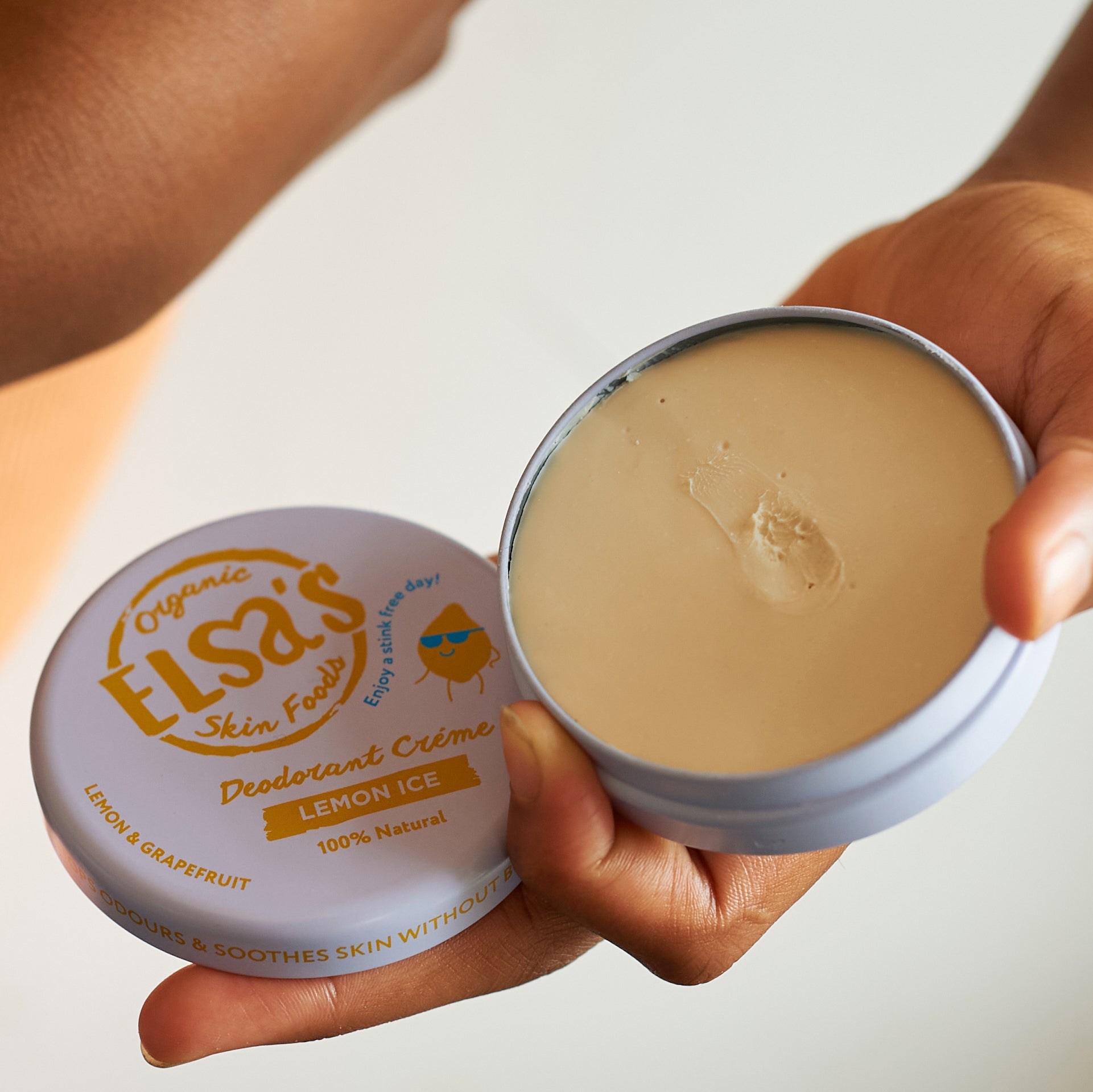Elsas_Organic_Skinfoods_Lemon Ice _Deodorant_Open_On Palm