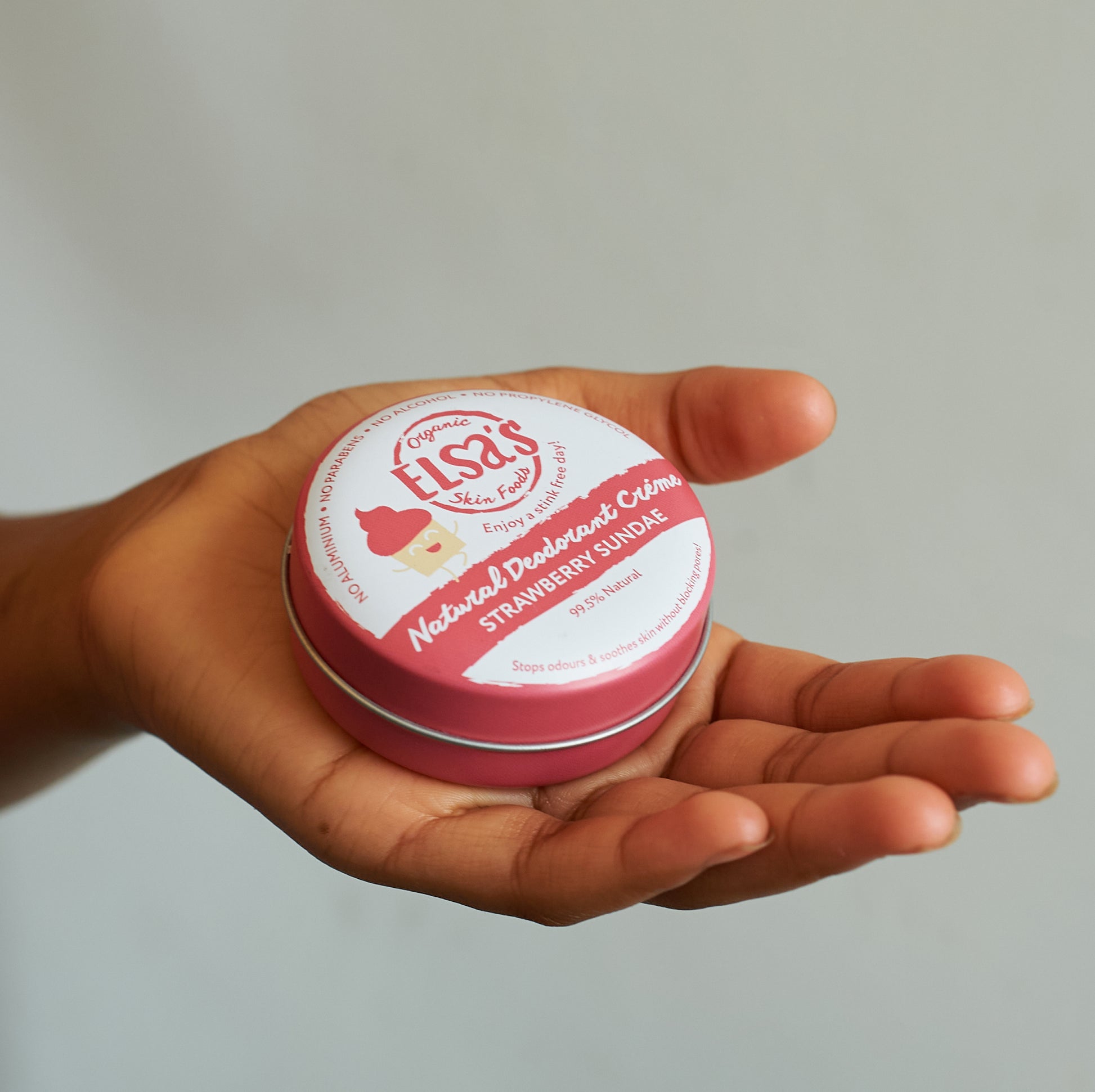 Elsas_Organic_Skinfoods_Strawberry_Sundae_Deodorant_On_Palm 1